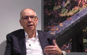 COMPRAR POR COMPRAR. Alejandro Rocamora. diciembre 2025